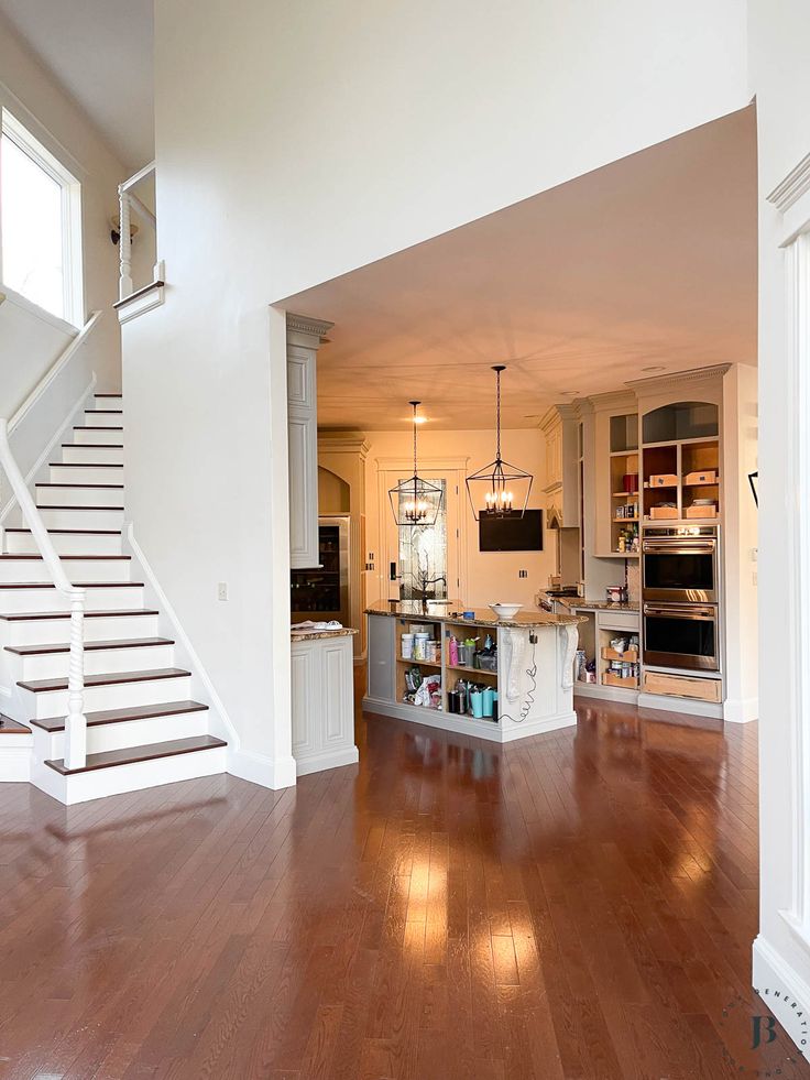 red oak hardwood floor