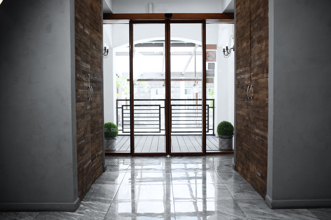 Durable Tile Flooring for Hotel Entrance