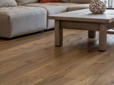 wide plank hardwood floor